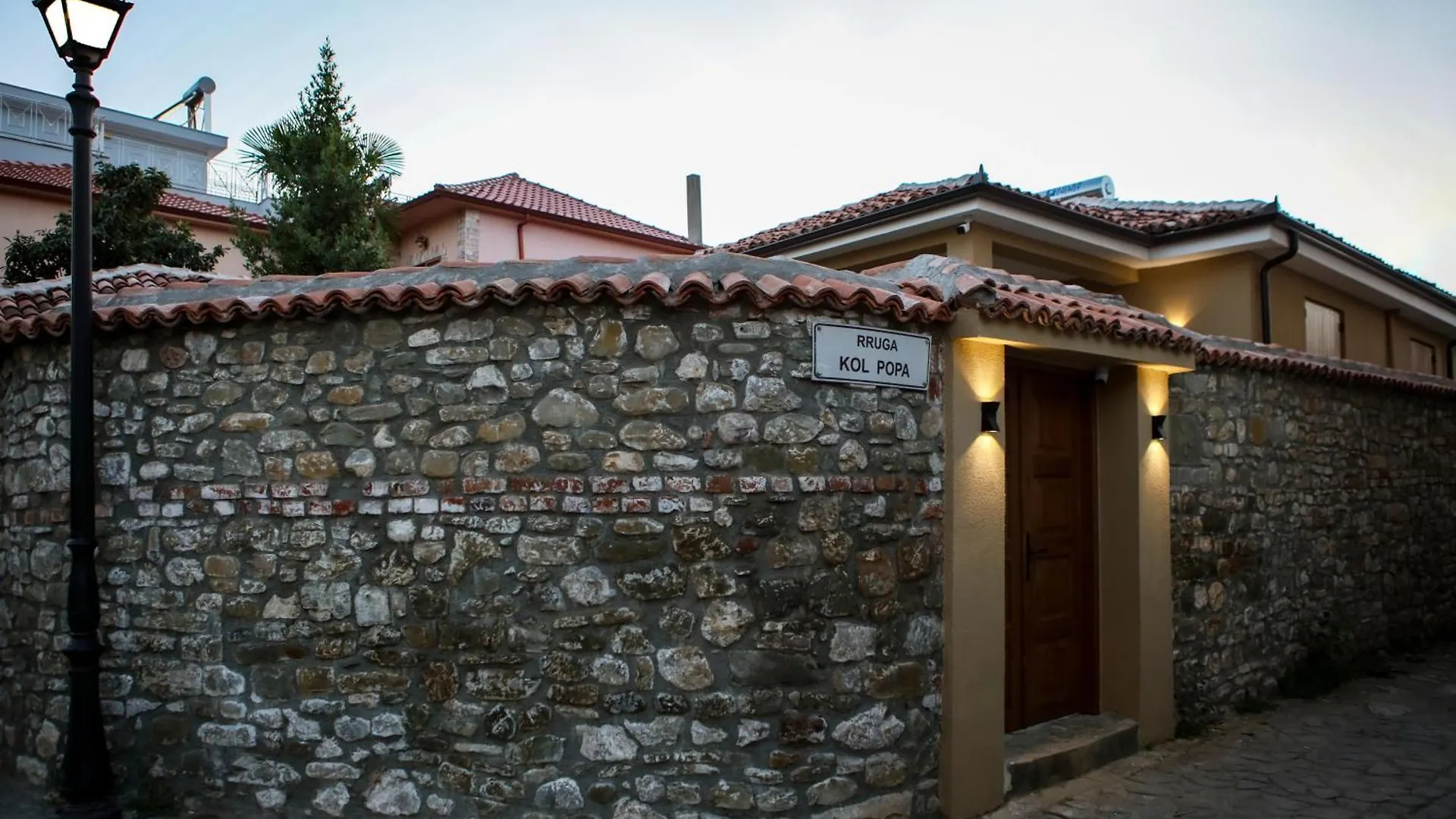 Villa Zoi A Stay To Remember I Located Inside The Castle Of Elbasan, On A Historic Roman Road Via Egnatia I Homemade Breakfast